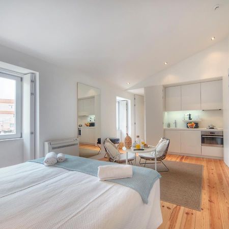 Canaan Lifestyle Apartments Lisbon Combro 77 2I By Get Your Stay ภายนอก รูปภาพ