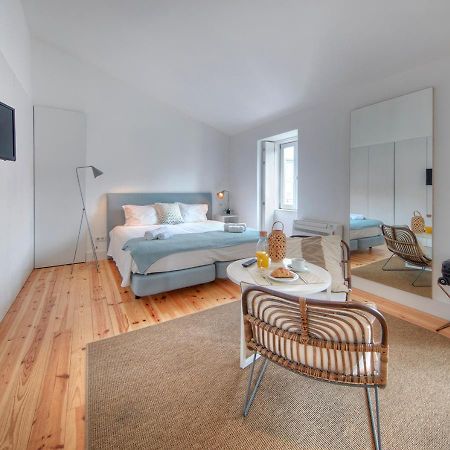 Canaan Lifestyle Apartments Lisbon Combro 77 2I By Get Your Stay ภายนอก รูปภาพ