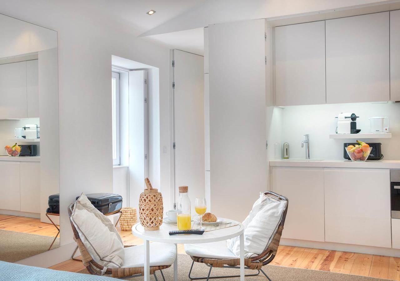 Canaan Lifestyle Apartments Lisbon Combro 77 2I By Get Your Stay ภายนอก รูปภาพ